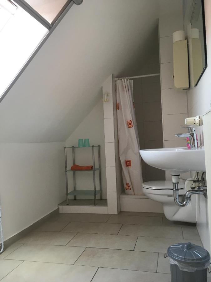 Lautersheimer Gutshof Bagian luar foto